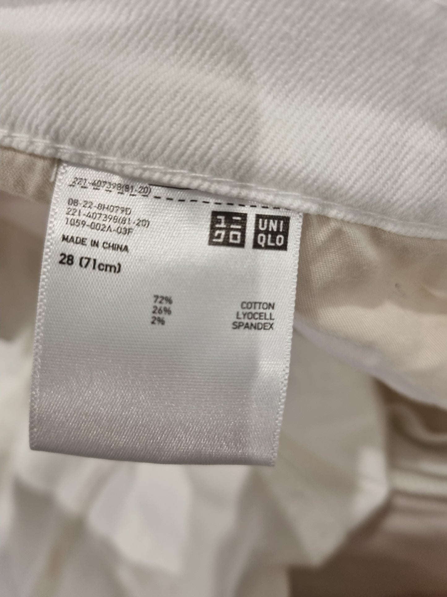 Uniqlo Jeans - Size 28 (10)
