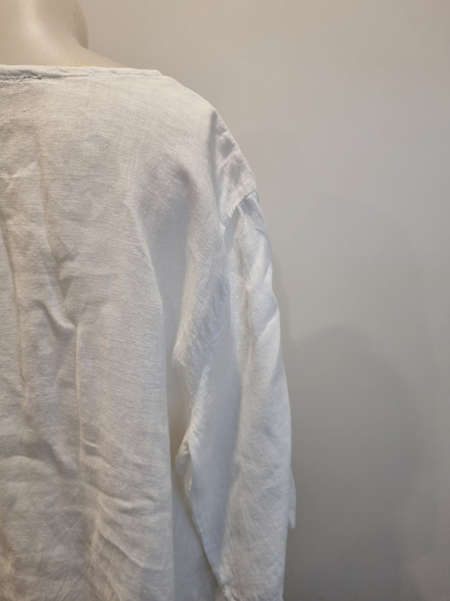 Boutique Brand Linen Top - Size 12