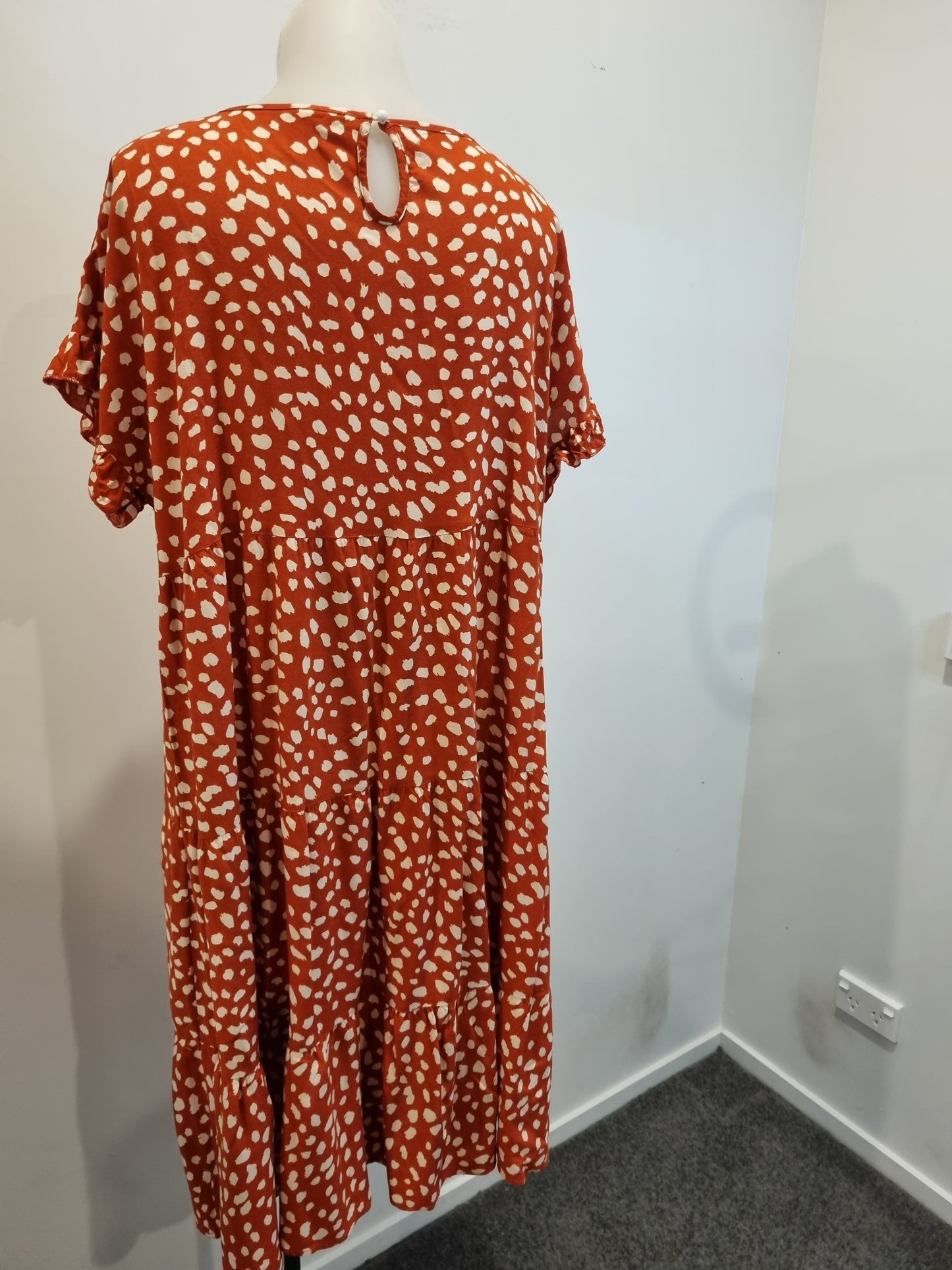 SCM Fashion Dress - Size 12 (damaged)