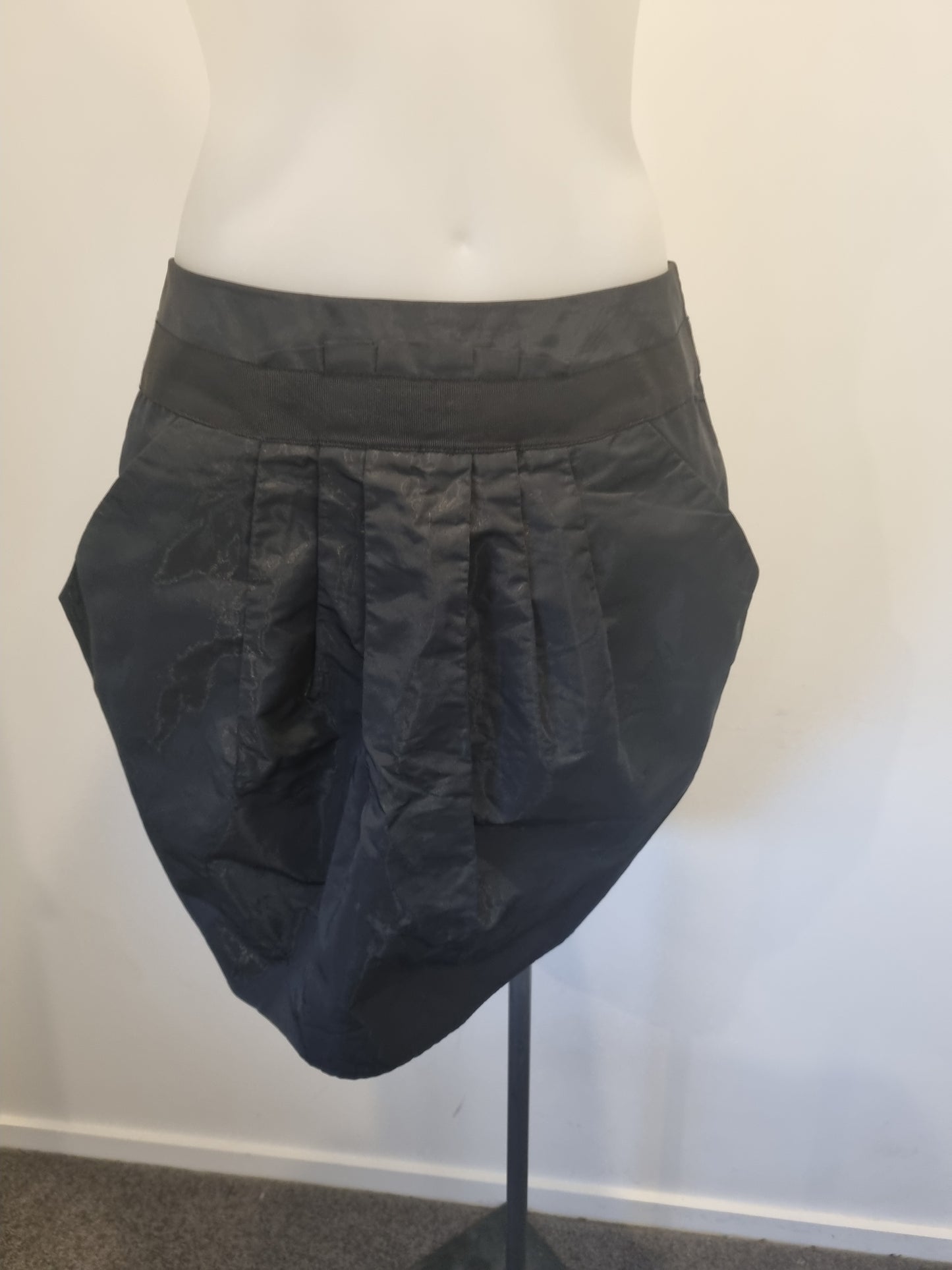 Cue Mini Skirt - SIze 10