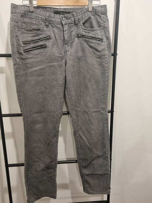 Calvin Klein Jeans - Size 12(31)