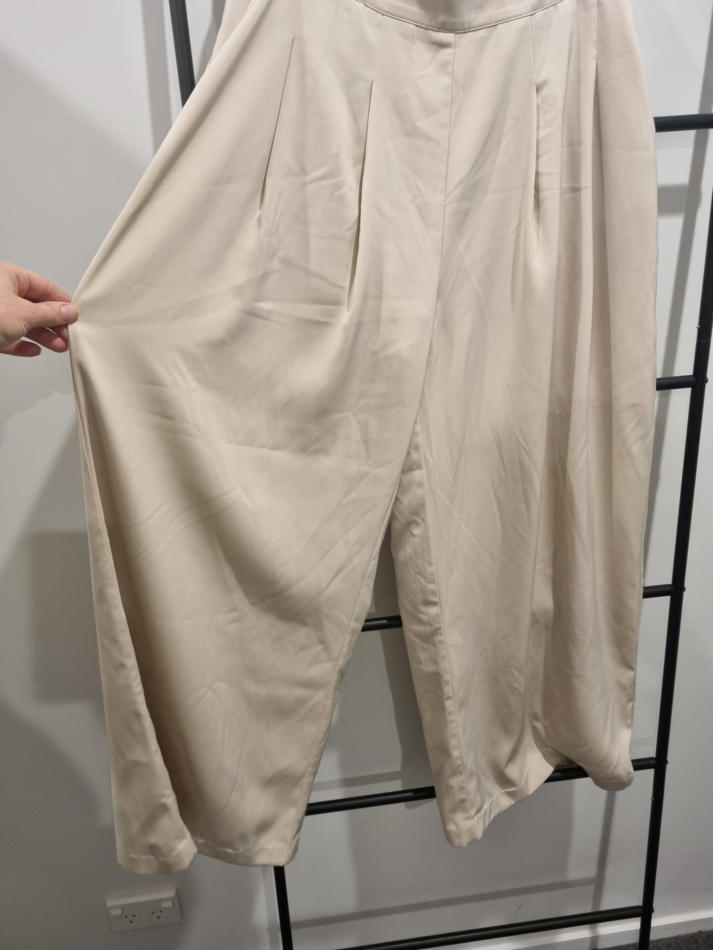 Amaya Wide Leg Pants - Size 16