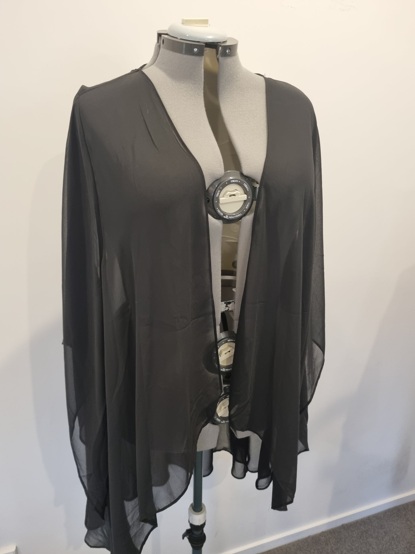 Autograph Cardigan / Kimono- Size L / XL