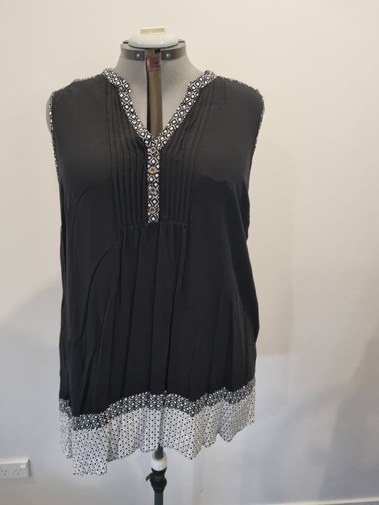 Autograph Sleeveless Top - Size 18