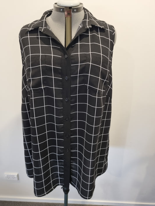 Autograph Sleeveless Top - Size 22