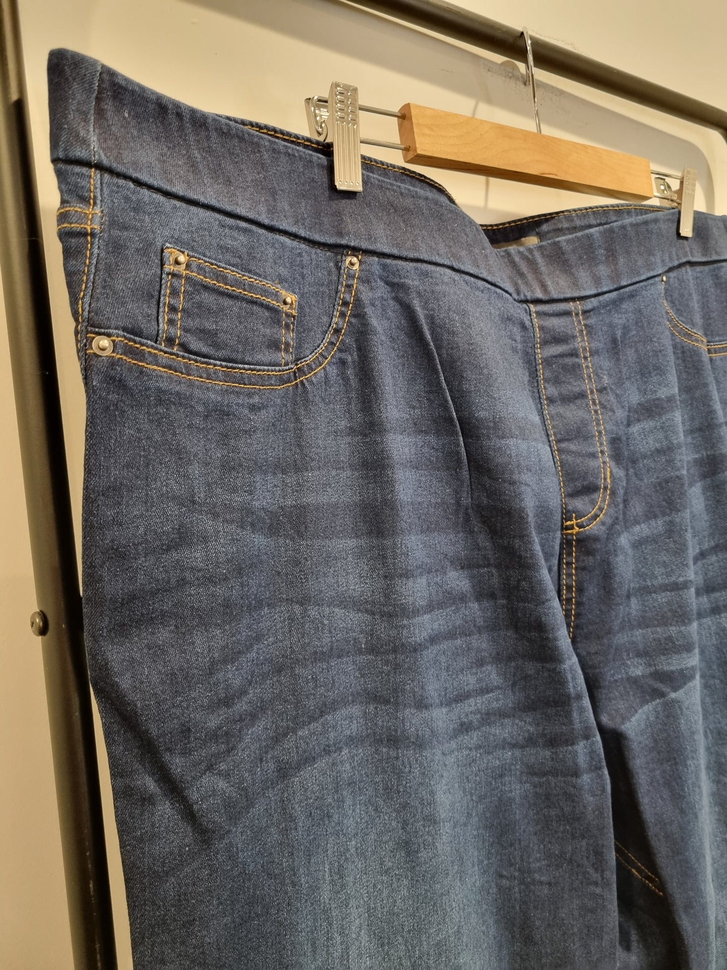 Autograph Jeans - Size 22