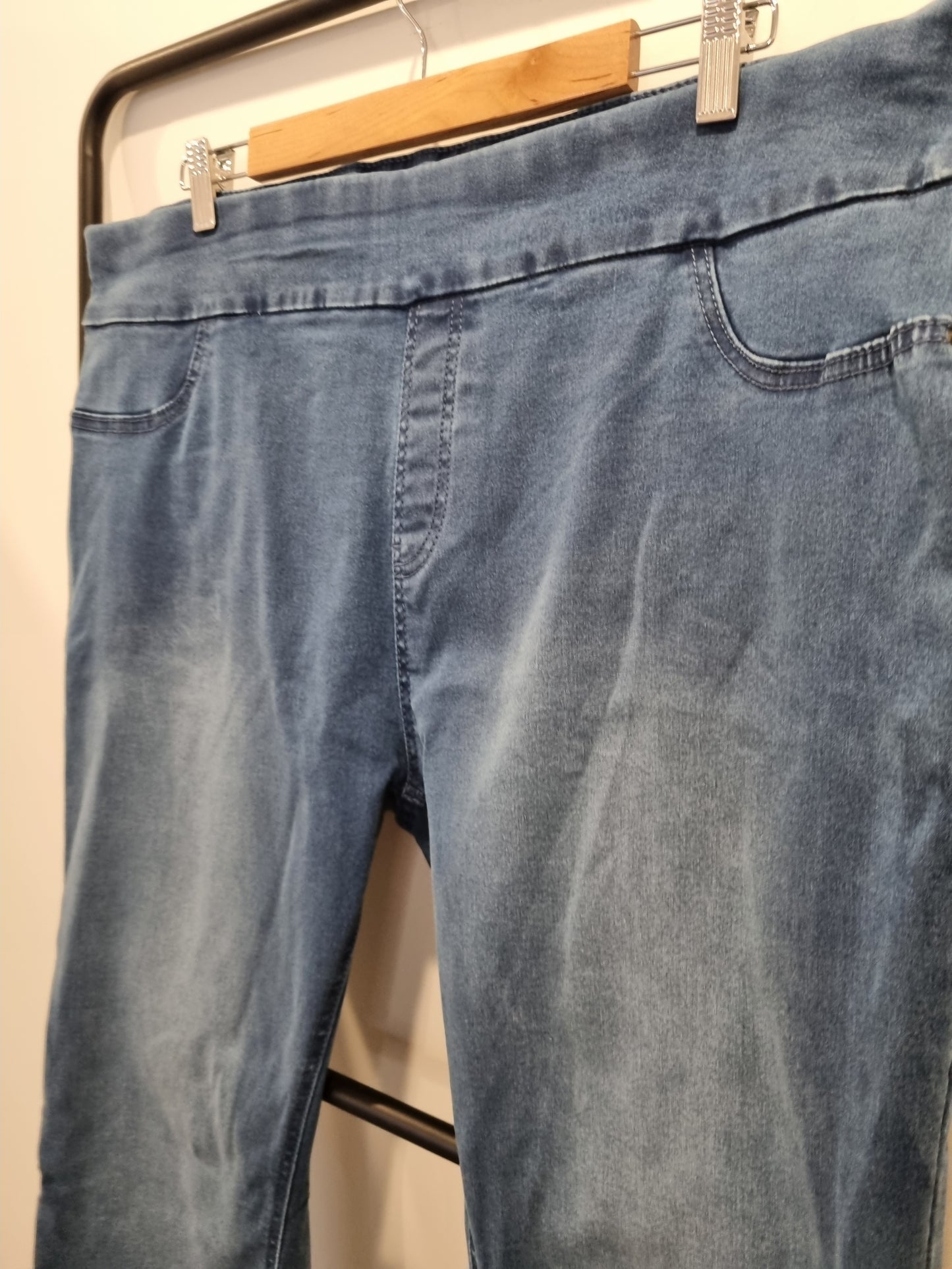 Autograph Jeans - Size 22