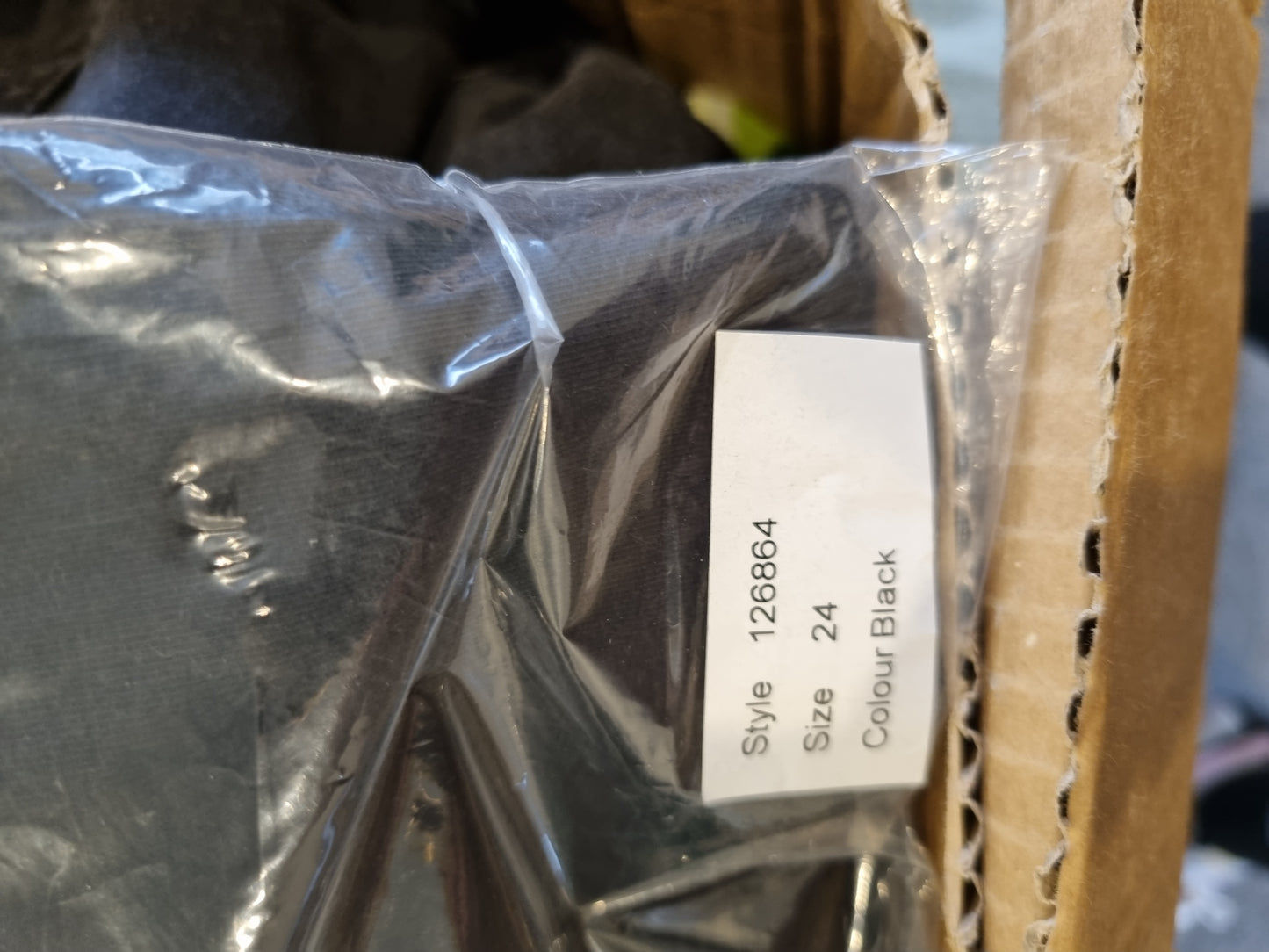 Sara Crop Leggings - Size 24 (BNWT)