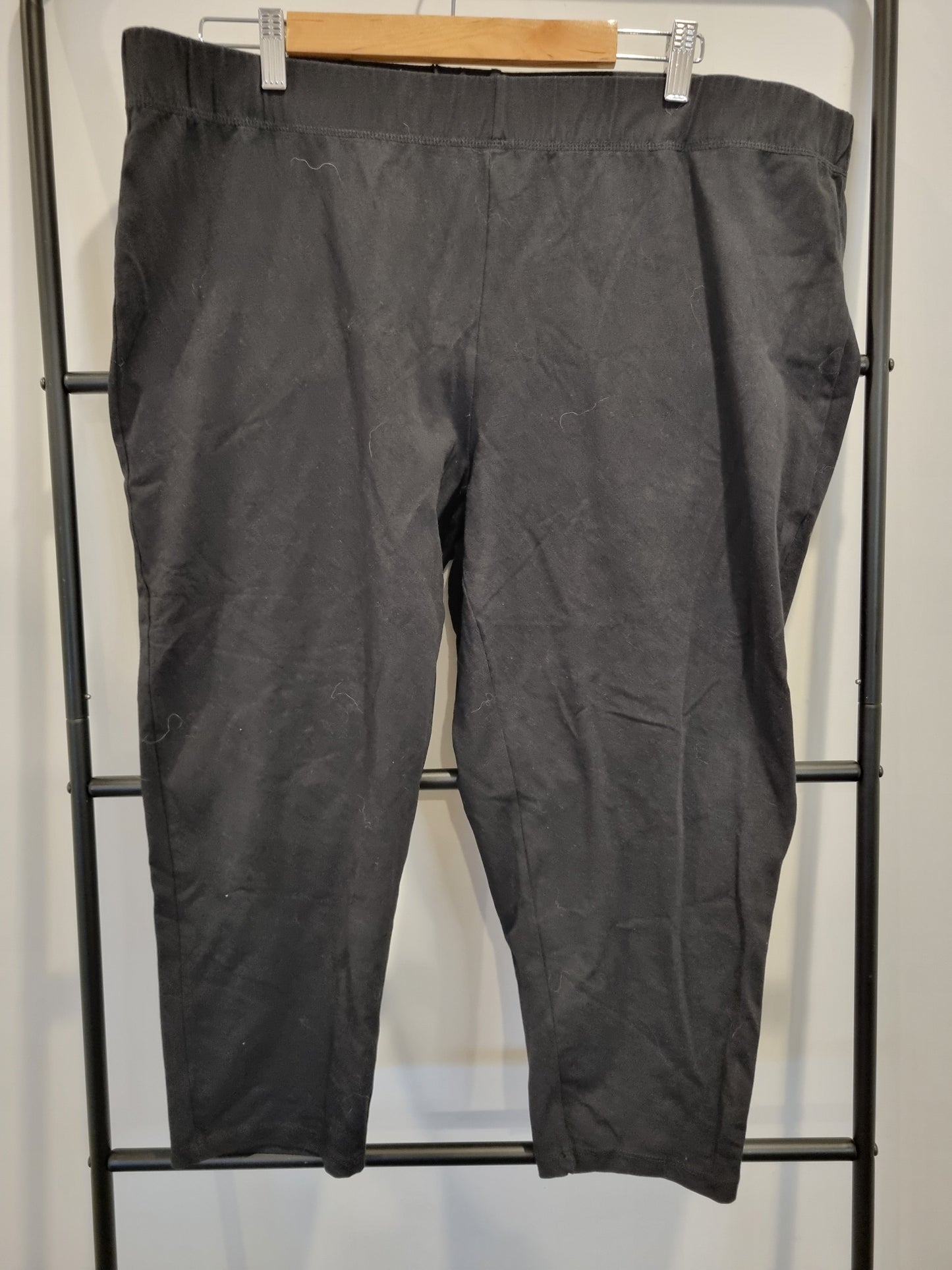 Sara Cropped Leggings - Size 24