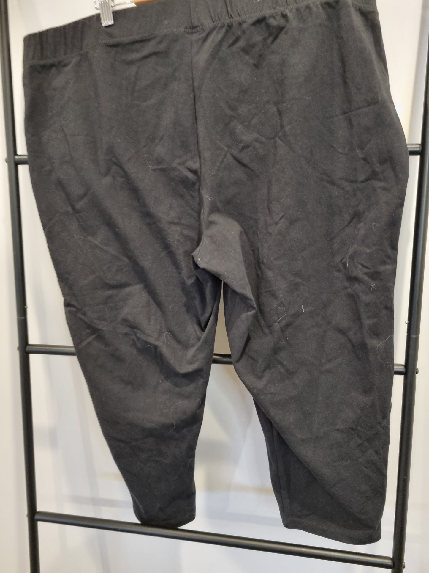 Sara Cropped Leggings - Size 24