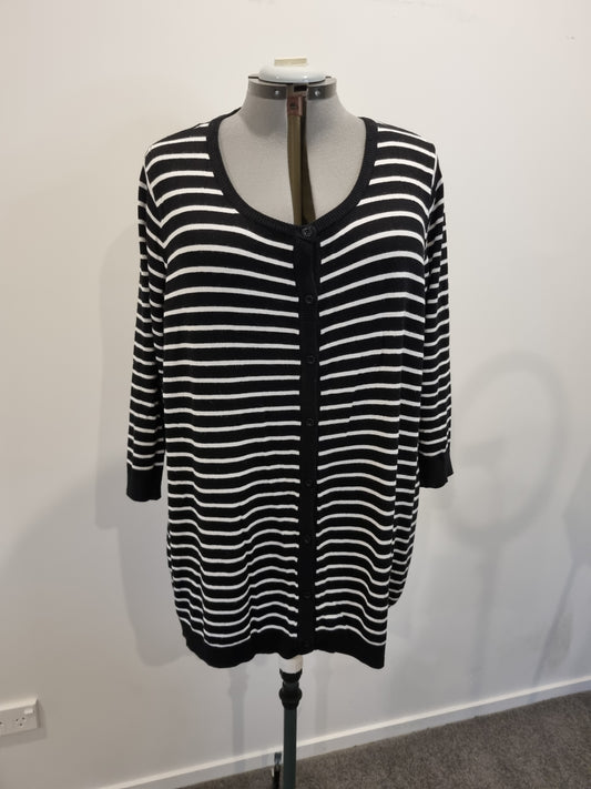 Autograph Cardigan - Size XL (20)