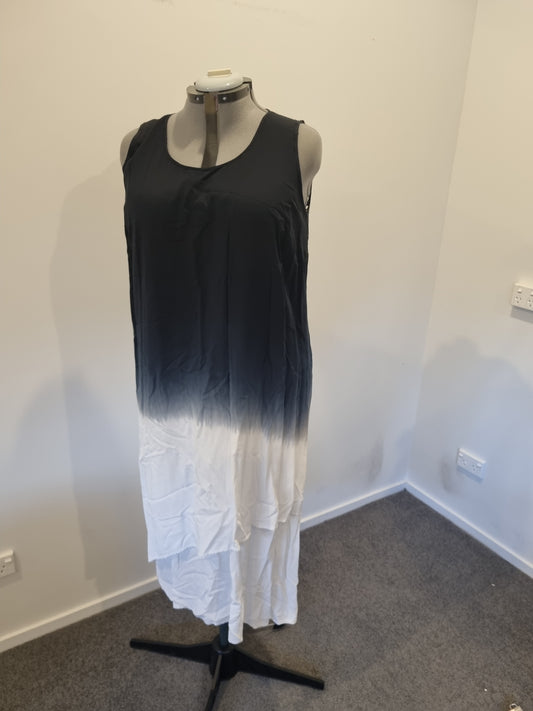 Autograph Dress - Size 18