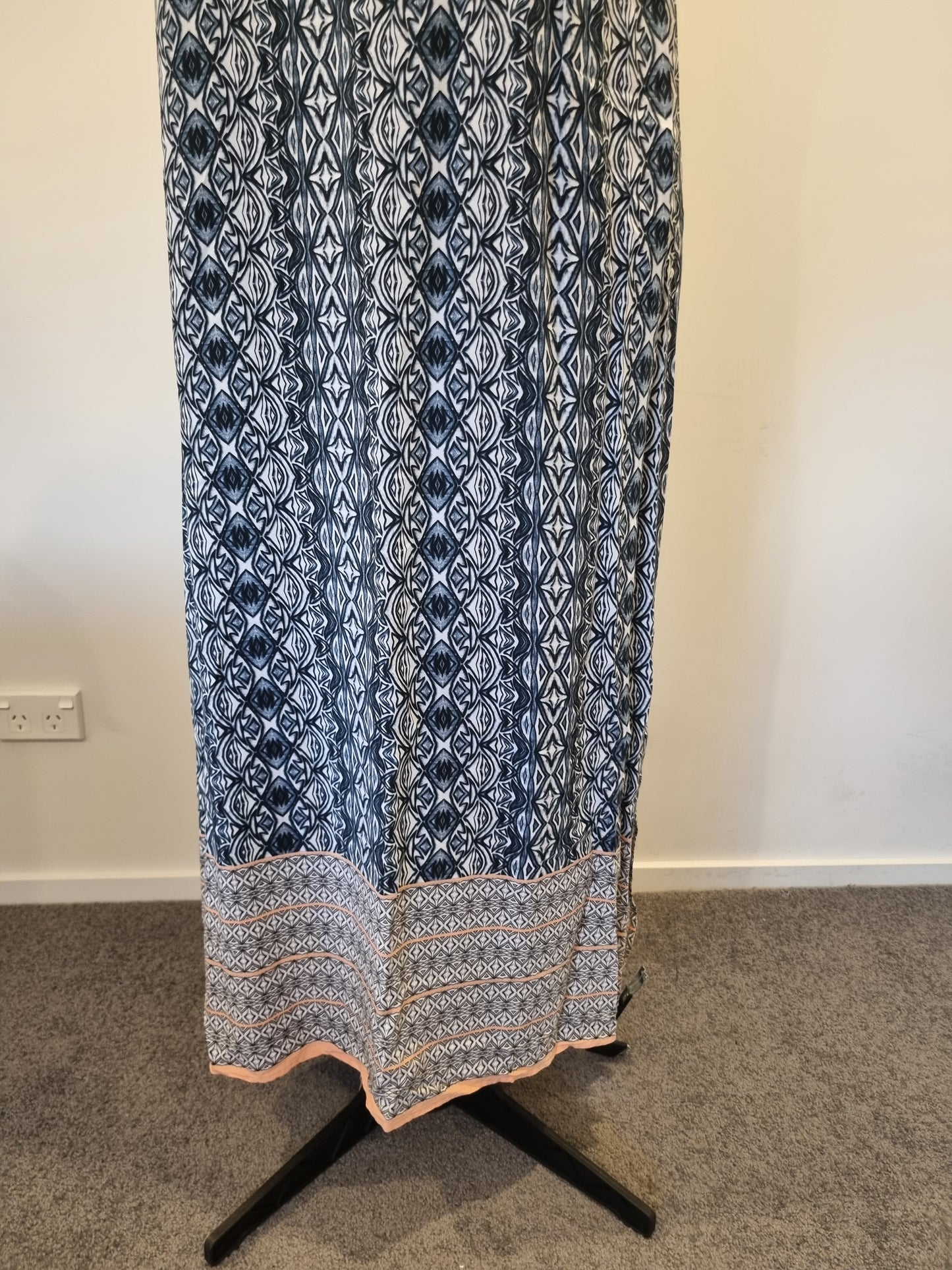 Autograph Dress - Size 20