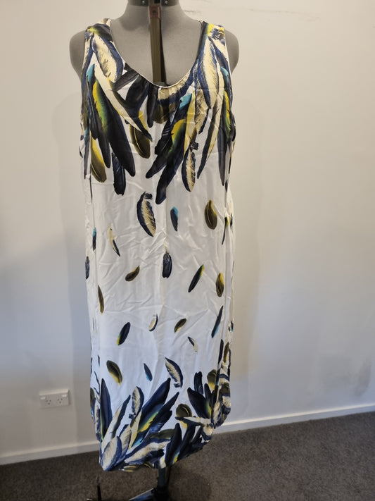 Autograph Dress - Size 20