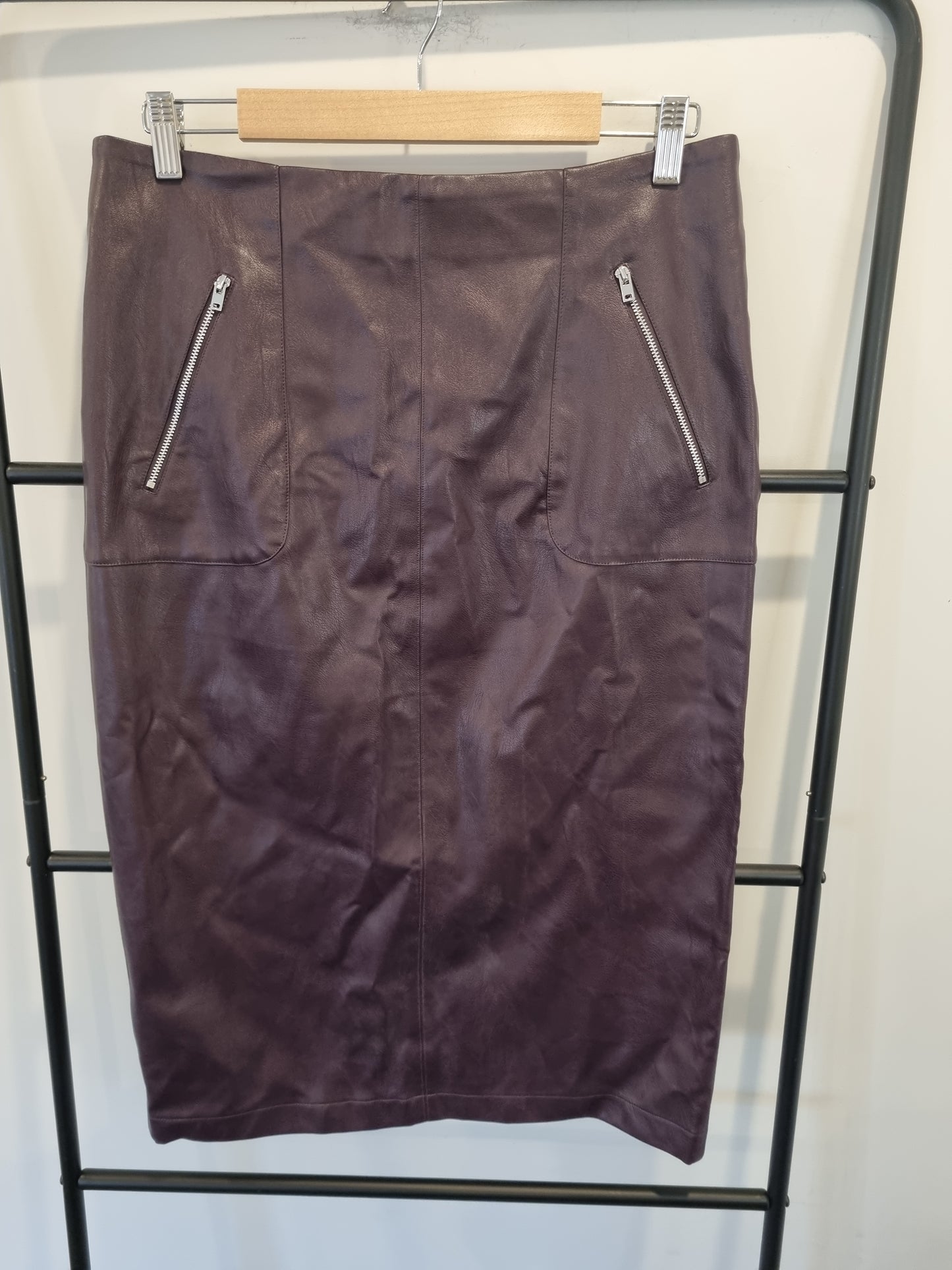 Decjuba Skirt - Size 14