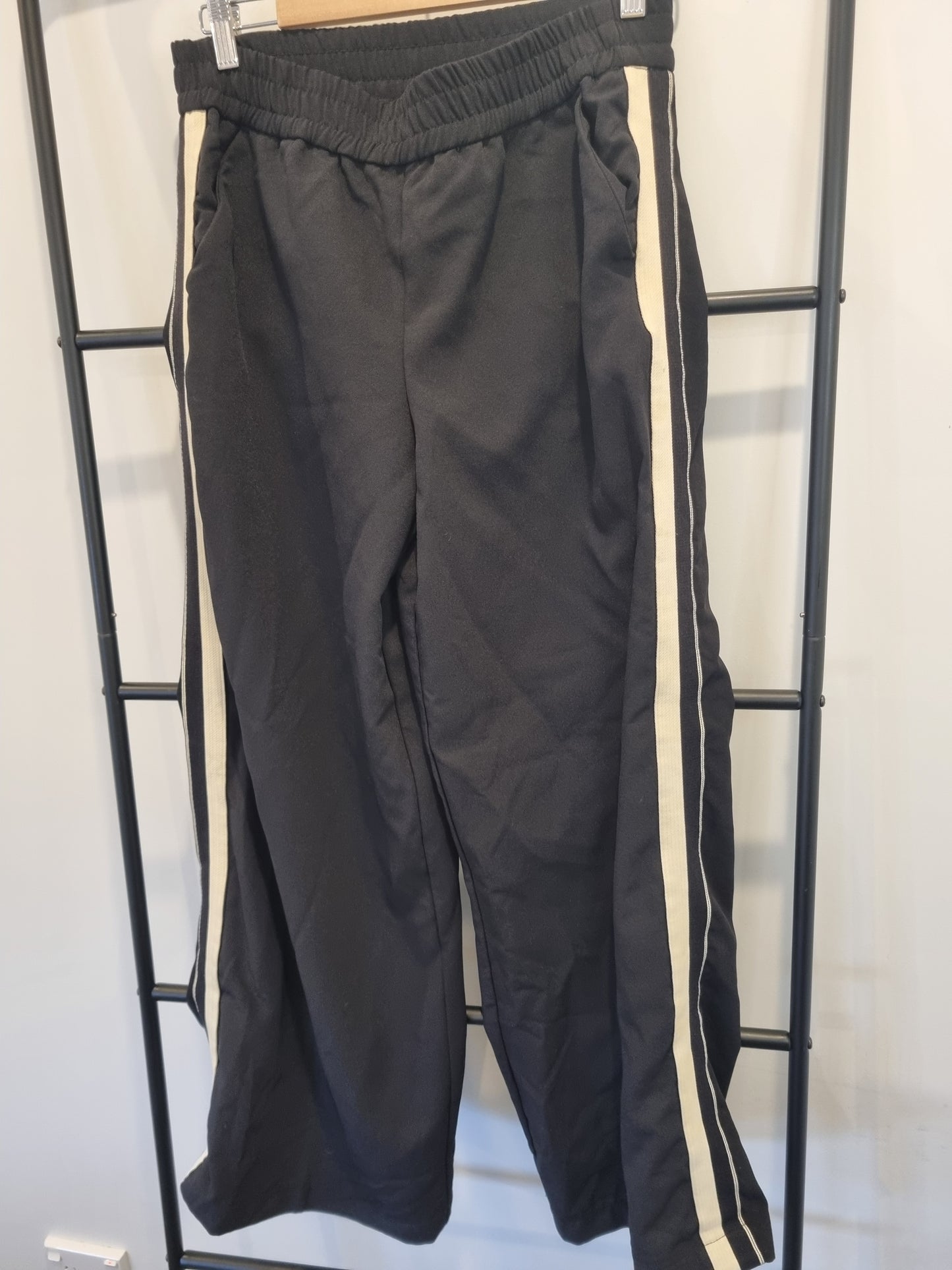 Zara Pants - Size M