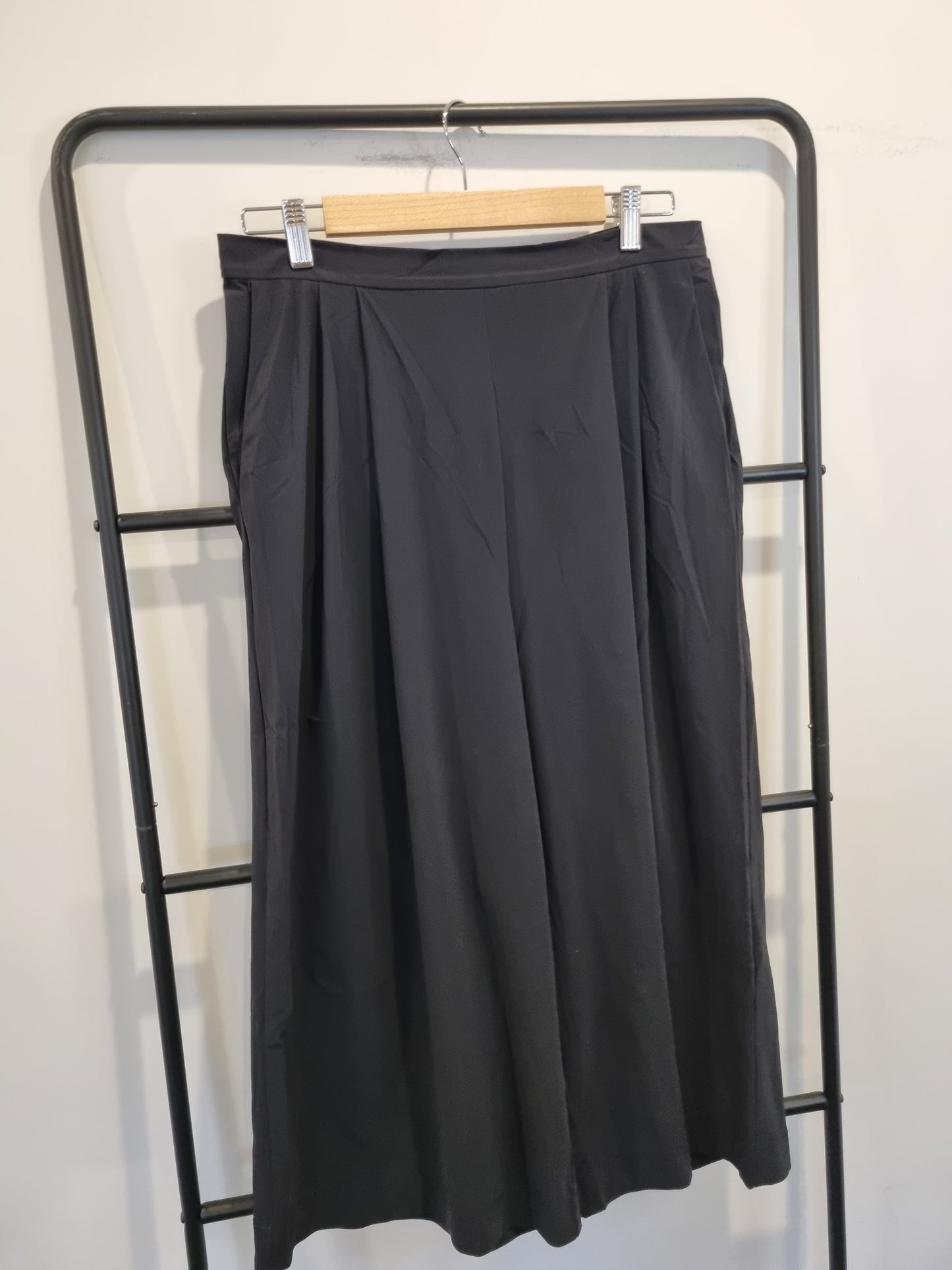 Paula Ryan Culottes - Size L