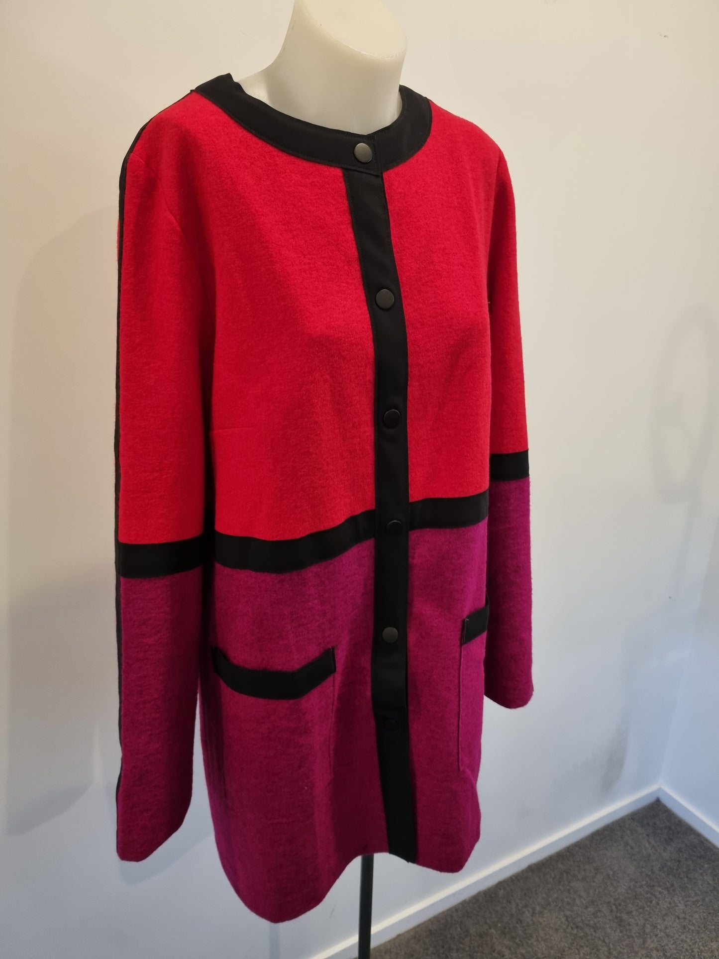 Paula Ryan Colour Block Coat - Size M (BNWT (RRP $695)