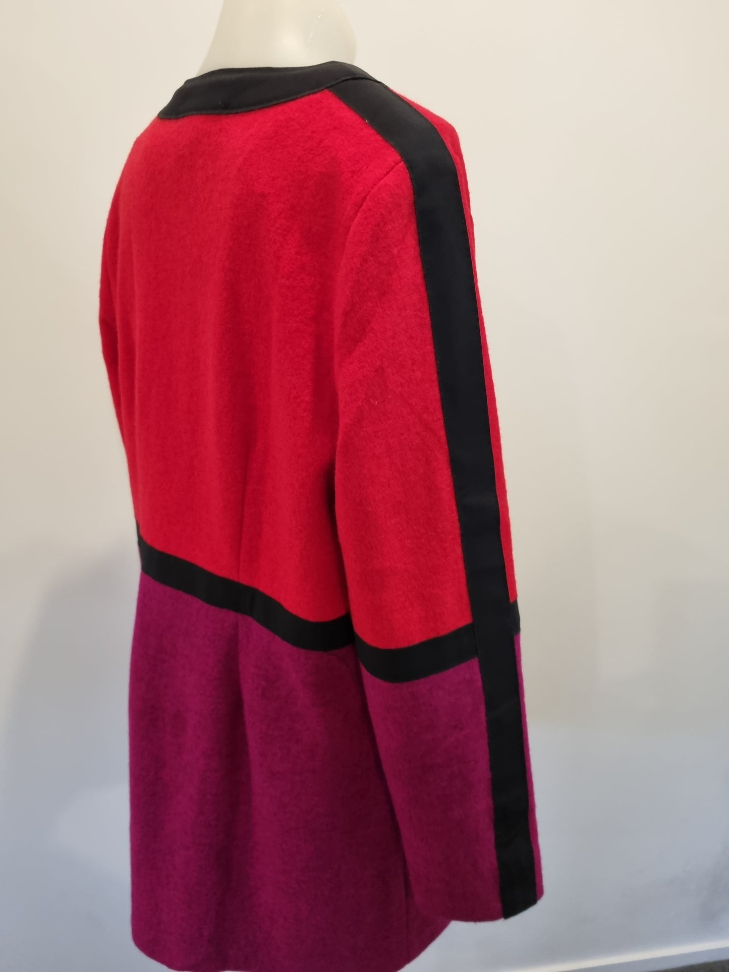Paula Ryan Colour Block Coat - Size M (BNWT (RRP $695)