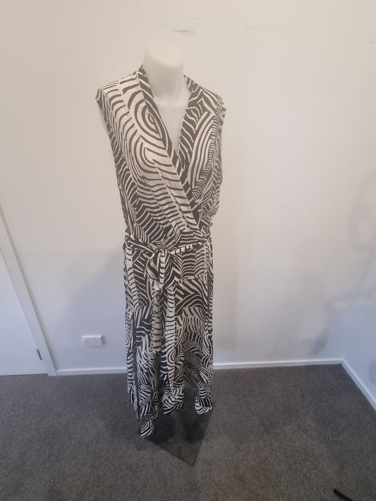 Paula Ryan Drape Front Dress - Size L