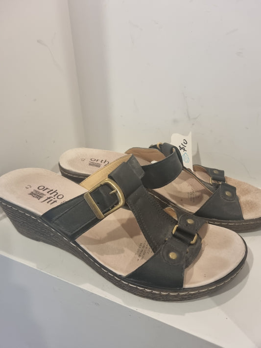 Ortho Fit Low Heels - Size 42