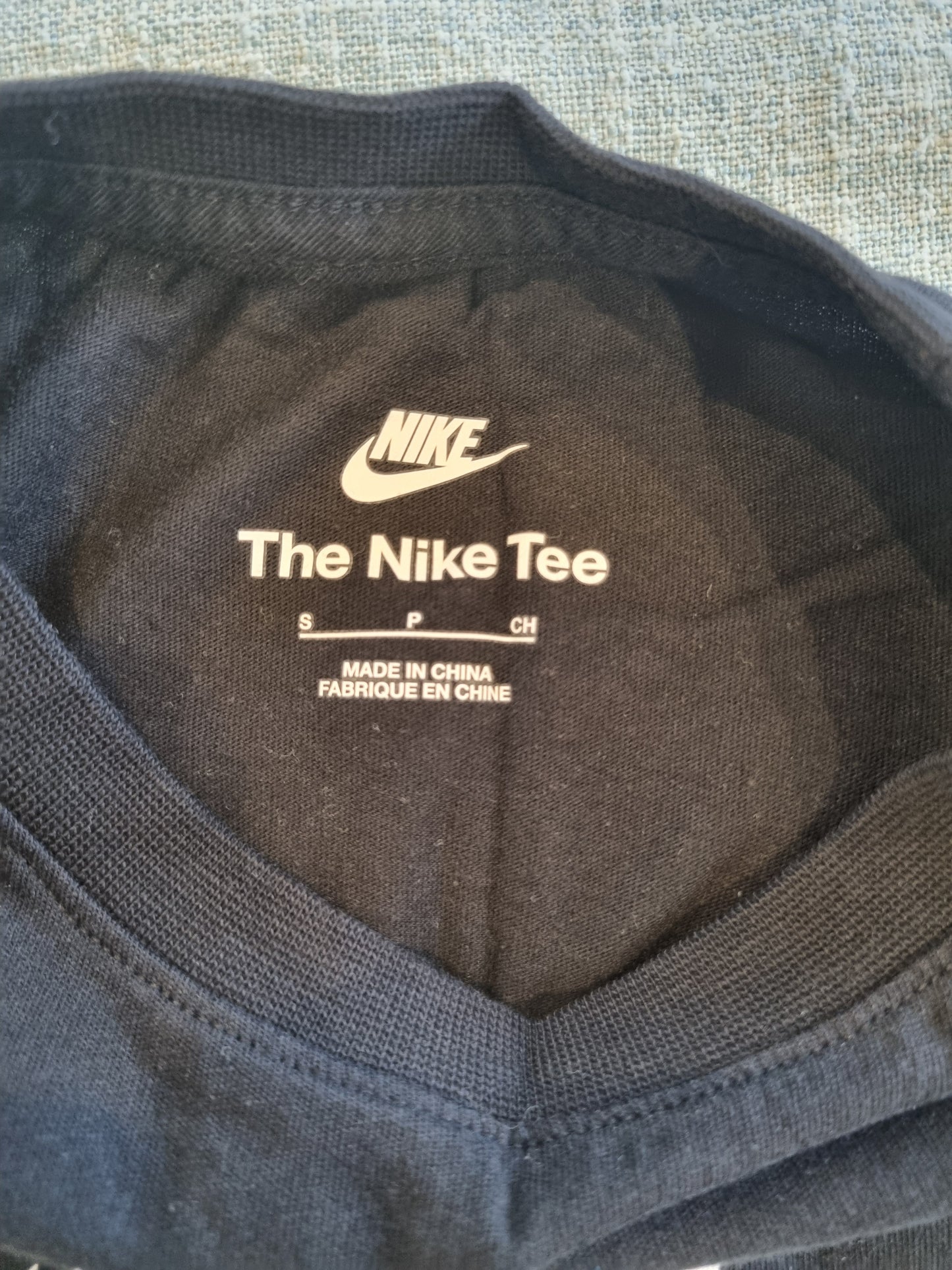 Nike Crop Tee - Youth S (8-10)