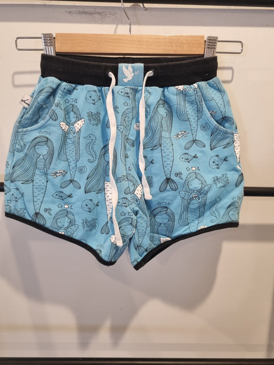 Kissed by Radicool Shorts - Youth 7