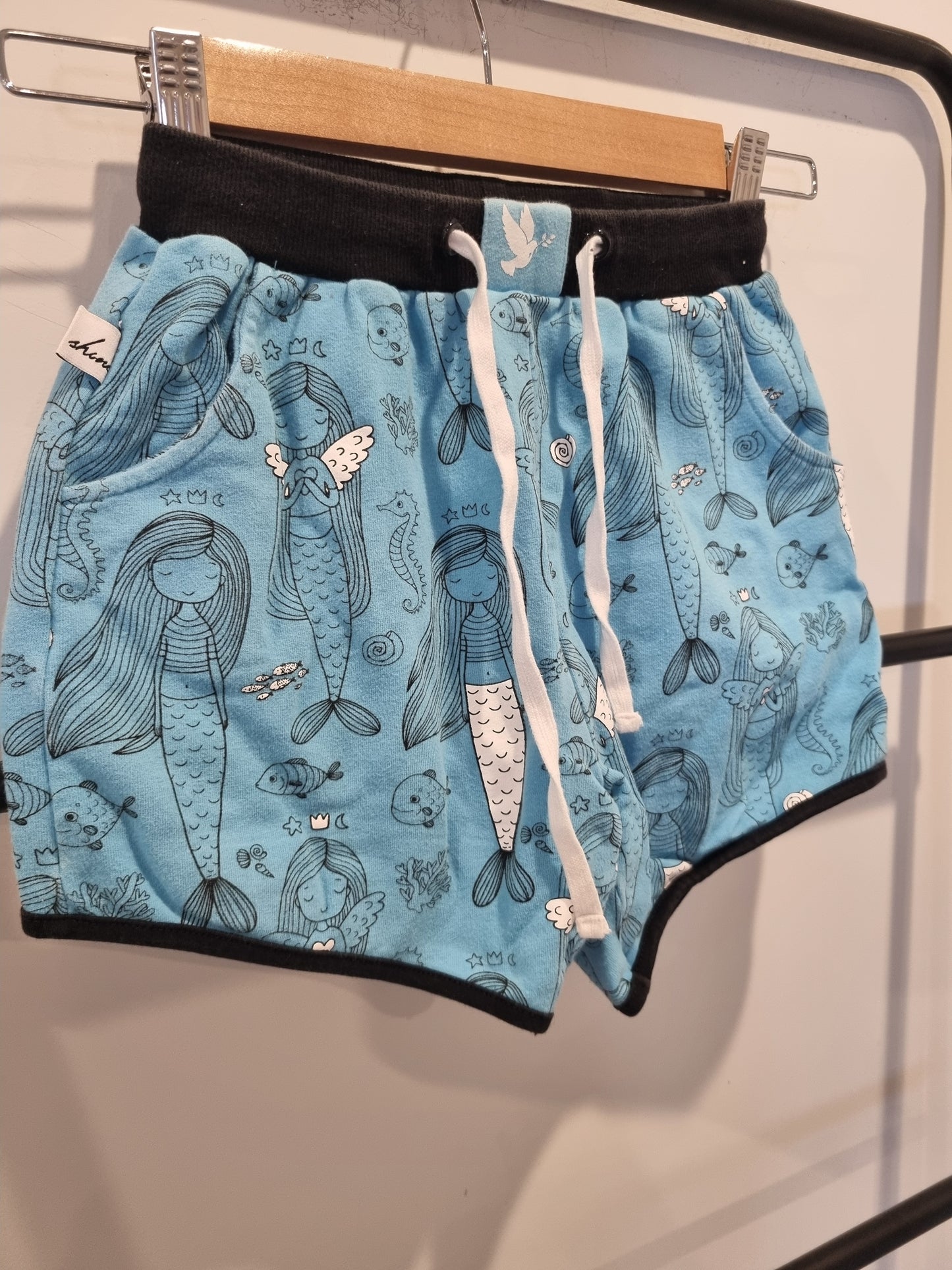 Kissed by Radicool Shorts - Youth 7