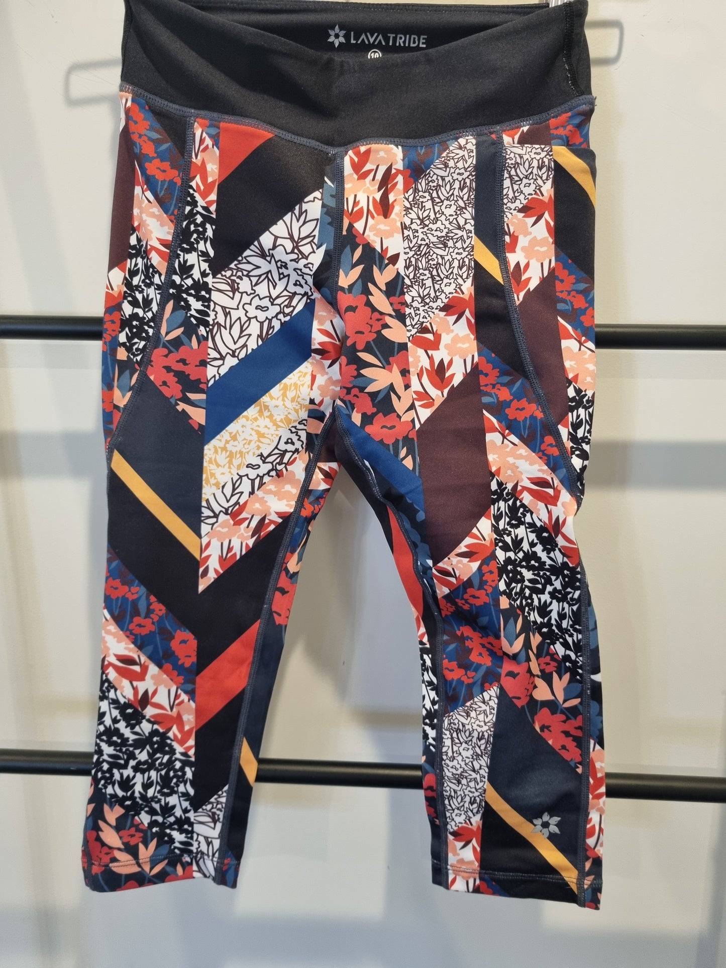 LavaTribe Leggings - Youth 10