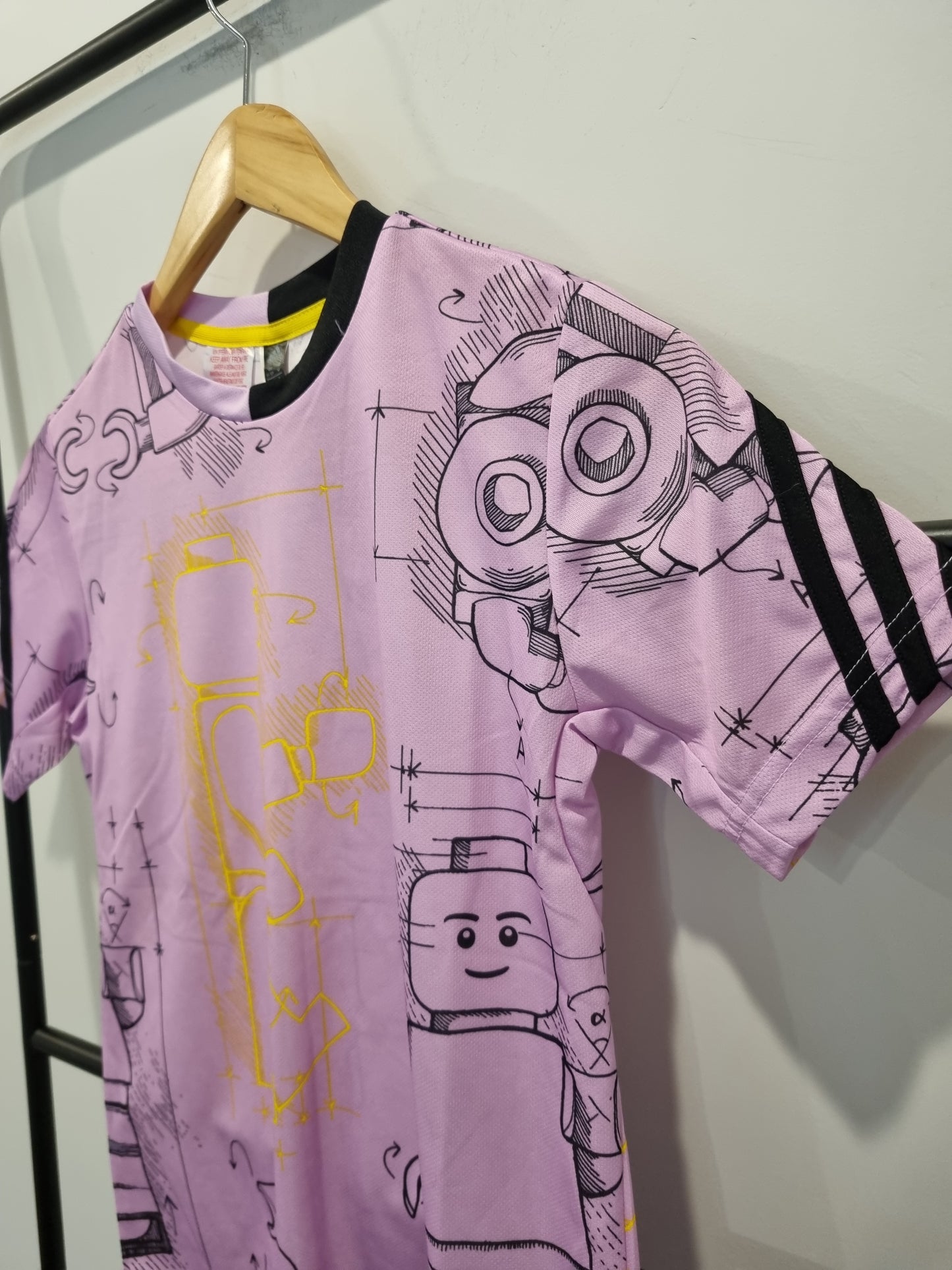 Adidas Tshirt - Youth 11-12