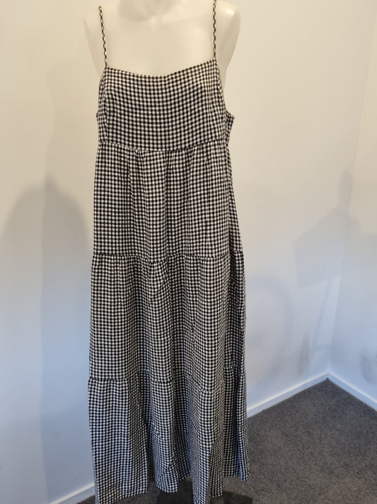 Glassons Dress - Size 12