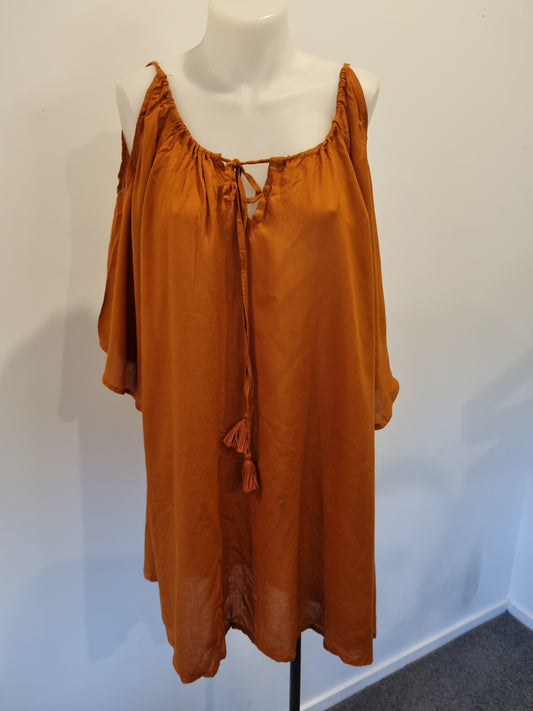 Dorje Top - Size 14