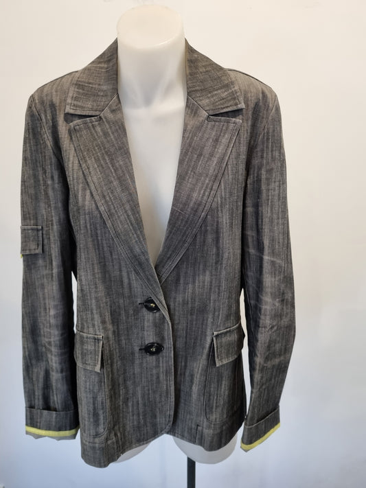 Lounge Jacket - Size 12