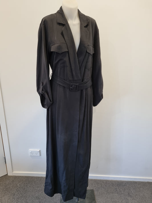 Max Dress - Size 12