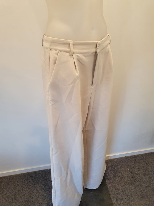 Dissh Cream Pants - Size 12