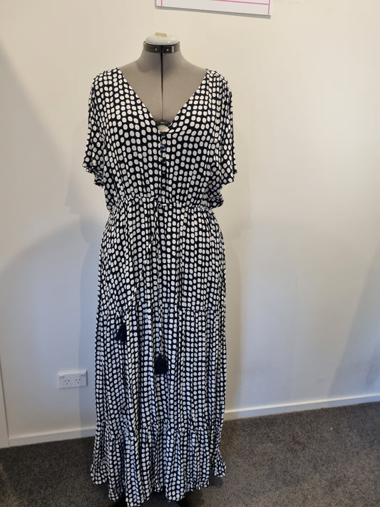 Salty Crush Dress - Size 18 (BNWT)