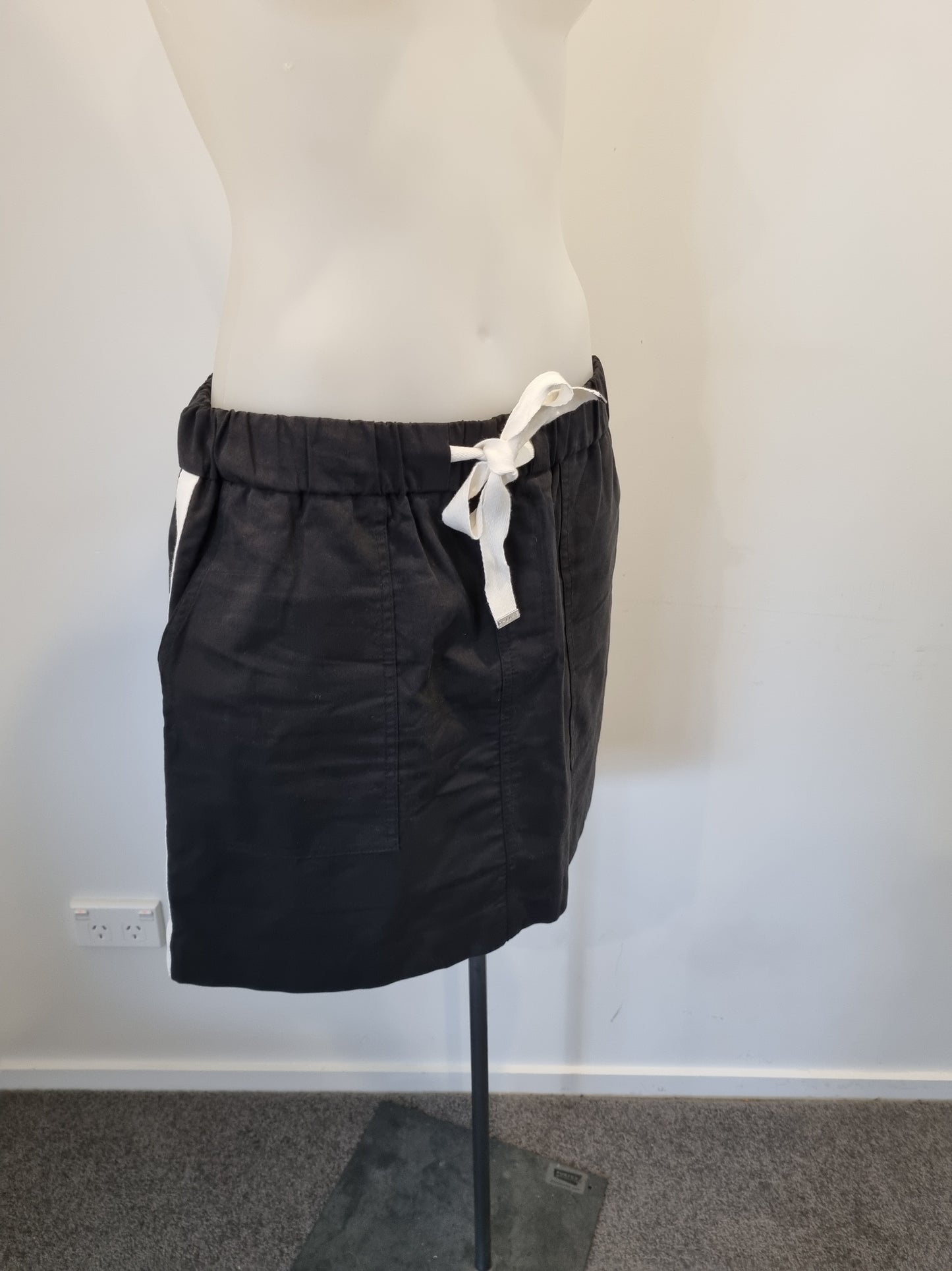 Dluxe Mini Skirt - Size L