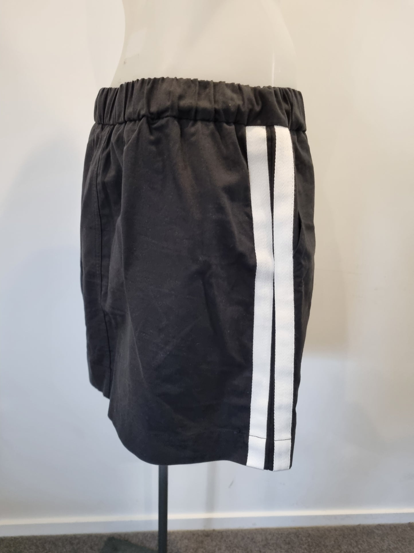 Dluxe Mini Skirt - Size L