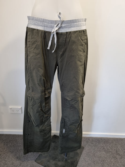 Lorna Jane Pants - Size M