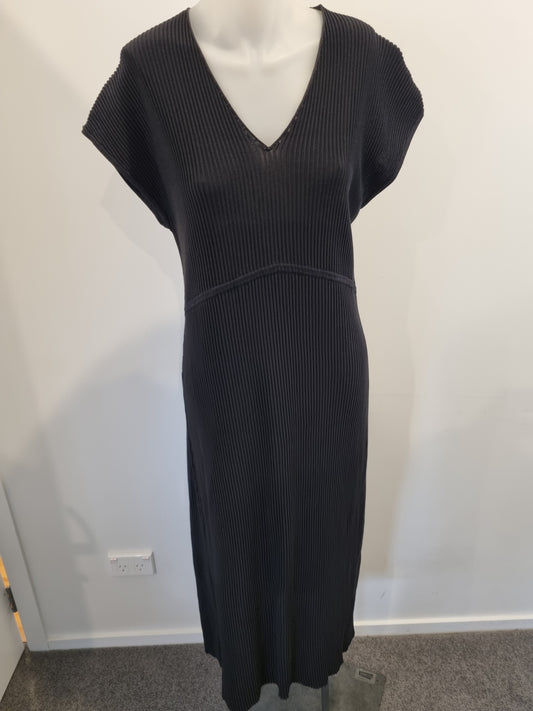 Veronika Maine Dress - Size L