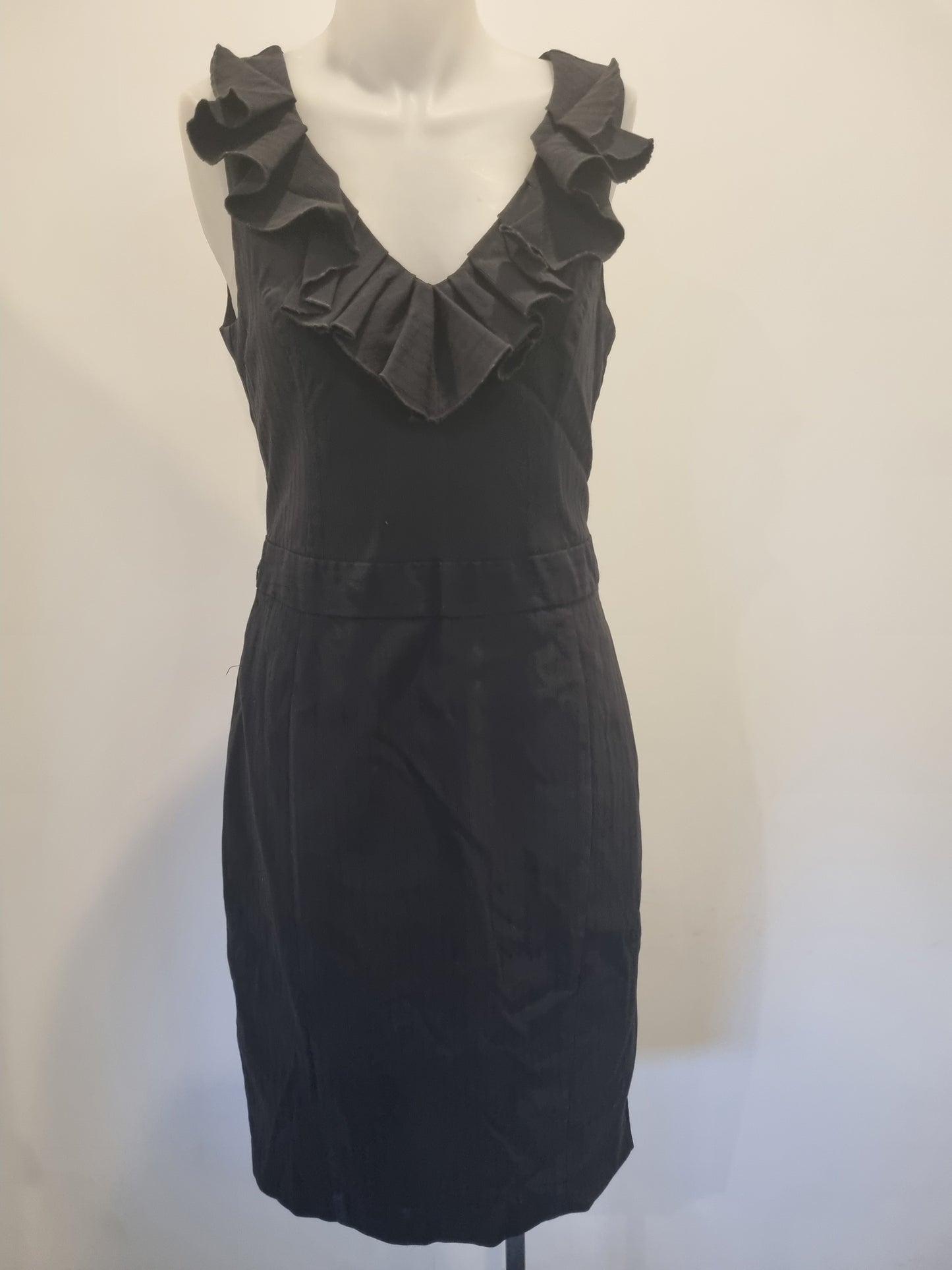 Cue dress - Size 10