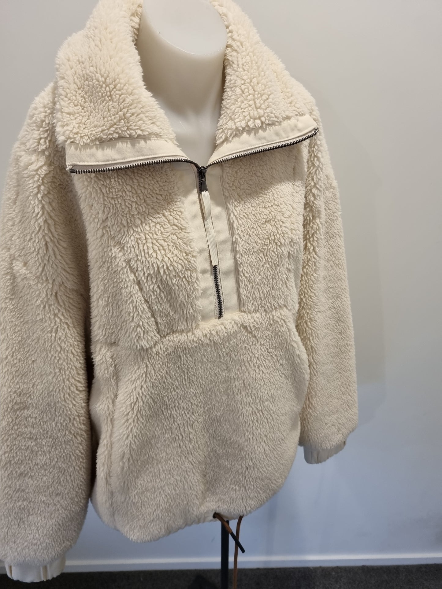 Varley Posey Sherpa Fleece - Size L