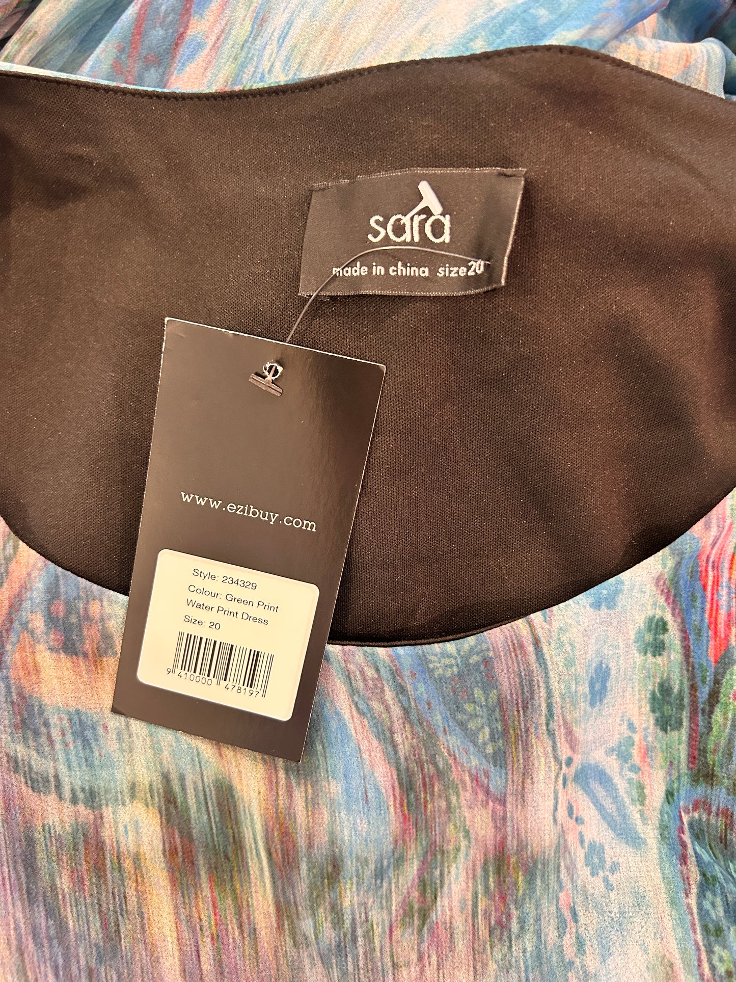 Sara Dress - Size 20