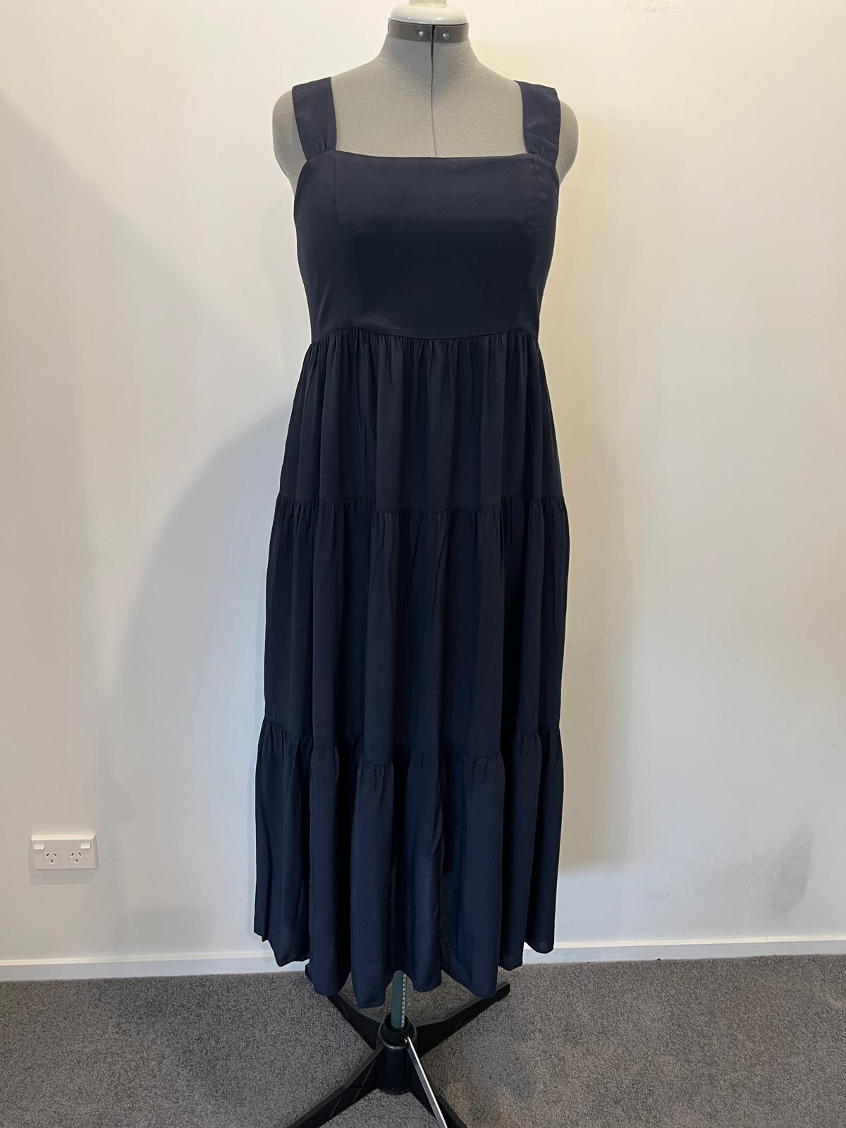 Unknown brand - Tiered Maxi Dress - Size 12