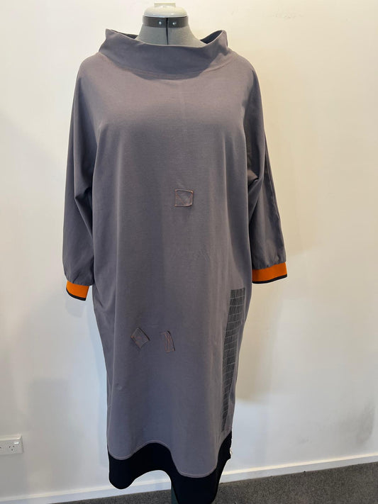 Deanne Hobbs Dress - Size 16/18