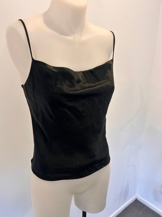 Seed Singlet - Size 6/8 (tag removed)