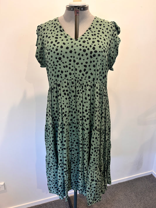 New U Collection Dress - Size 18