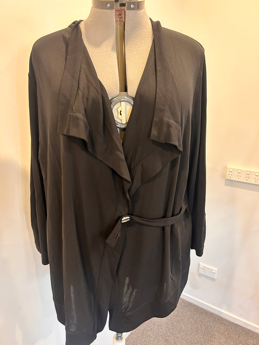 Taking Shape Top - Size L