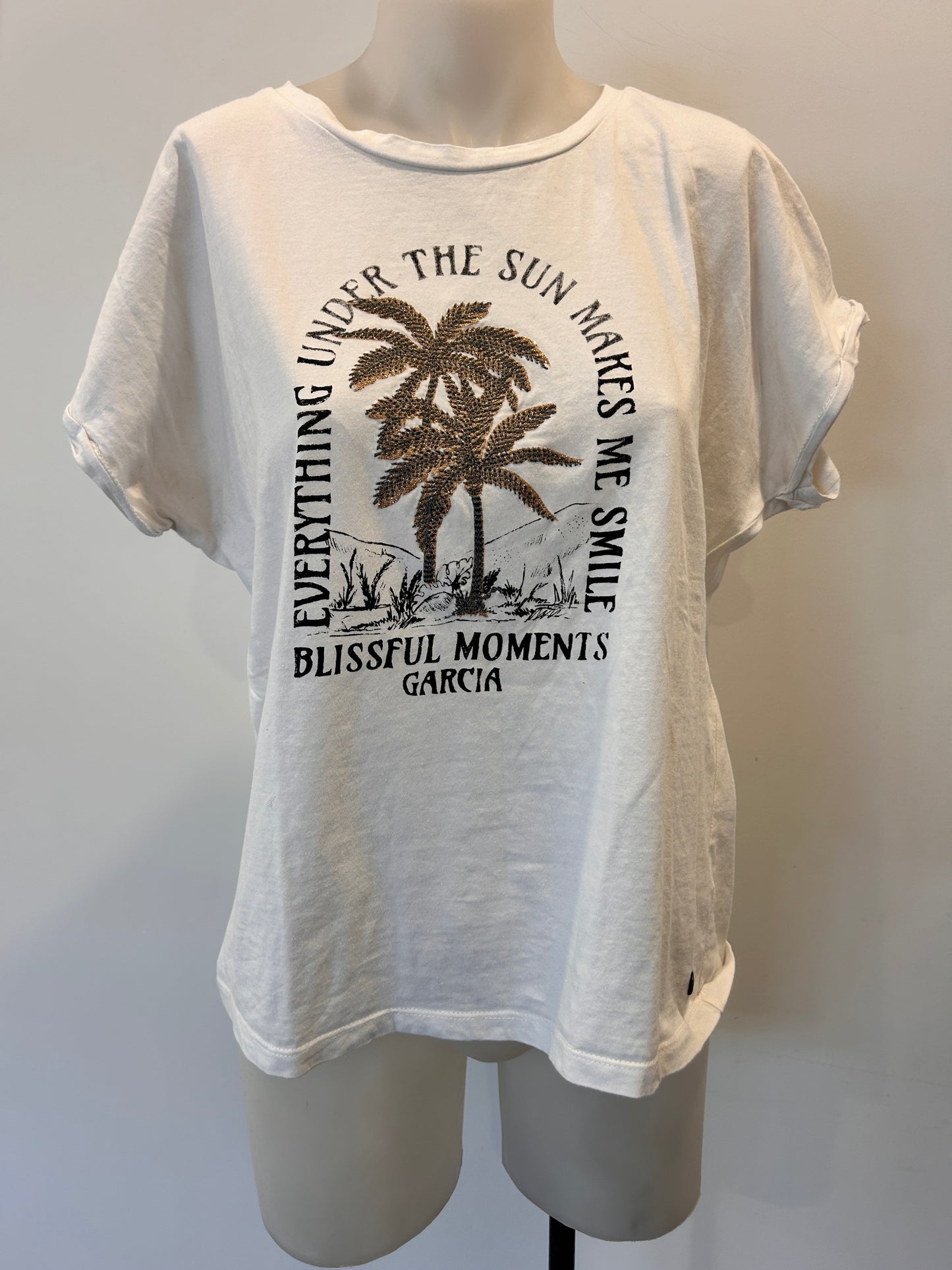 Garcia Tshirt - Size M
