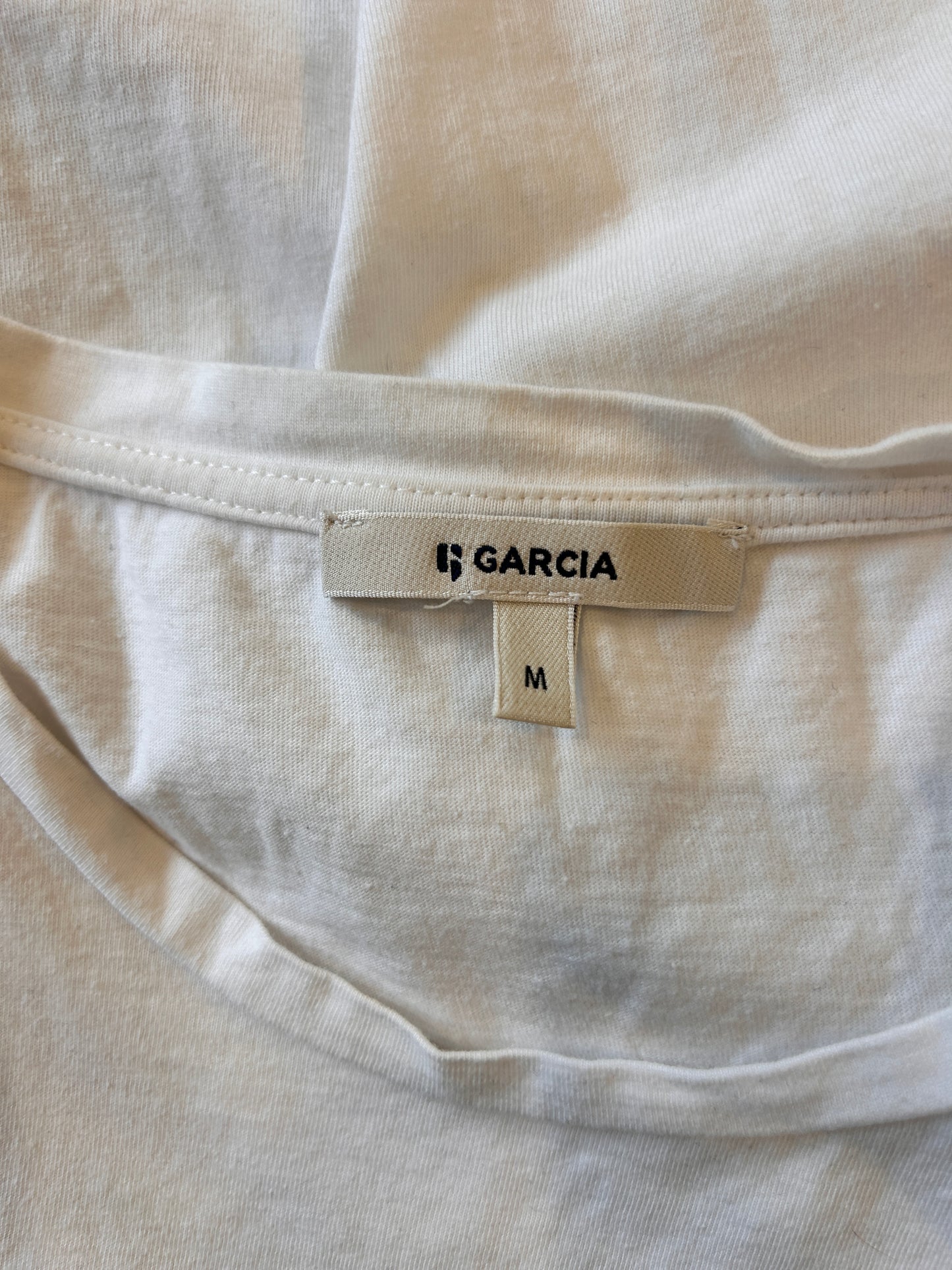 Garcia Tshirt - Size M